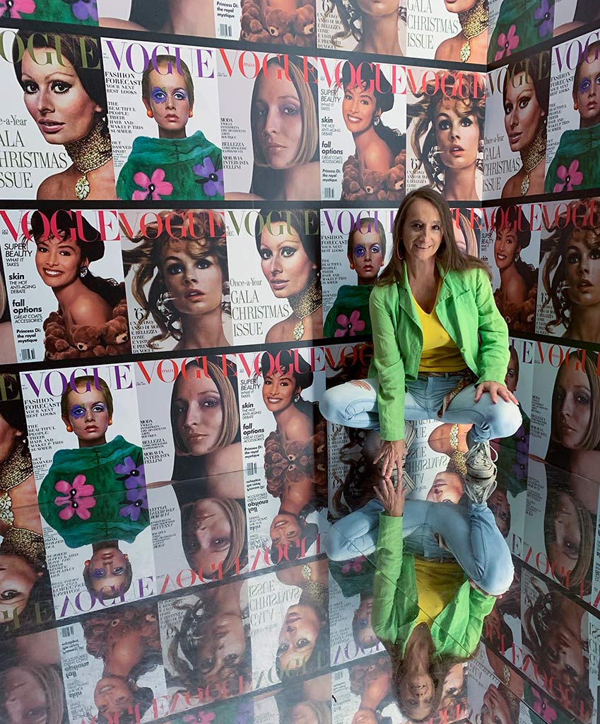 Michela sullo sfondo delle copertine di Vogue di Avedon